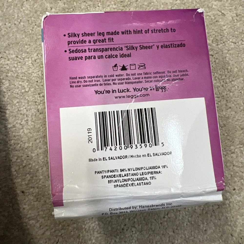 Leggs Silken Mist Control Top Pantyhose 2 Pair Nude Q+ Shapewear Sheer Glamorous